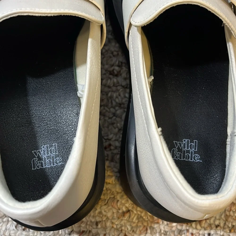 NEW Wild Fable Lacey Loafer Flats in White Size 7.5